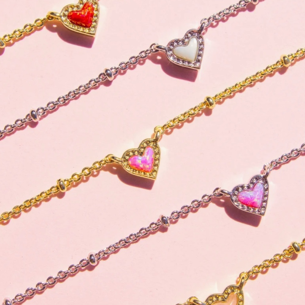💖KENDRA SCOTT Mini Ari Heart Gold Satellite sSort Pendant Necklace - Picture 7 of 8